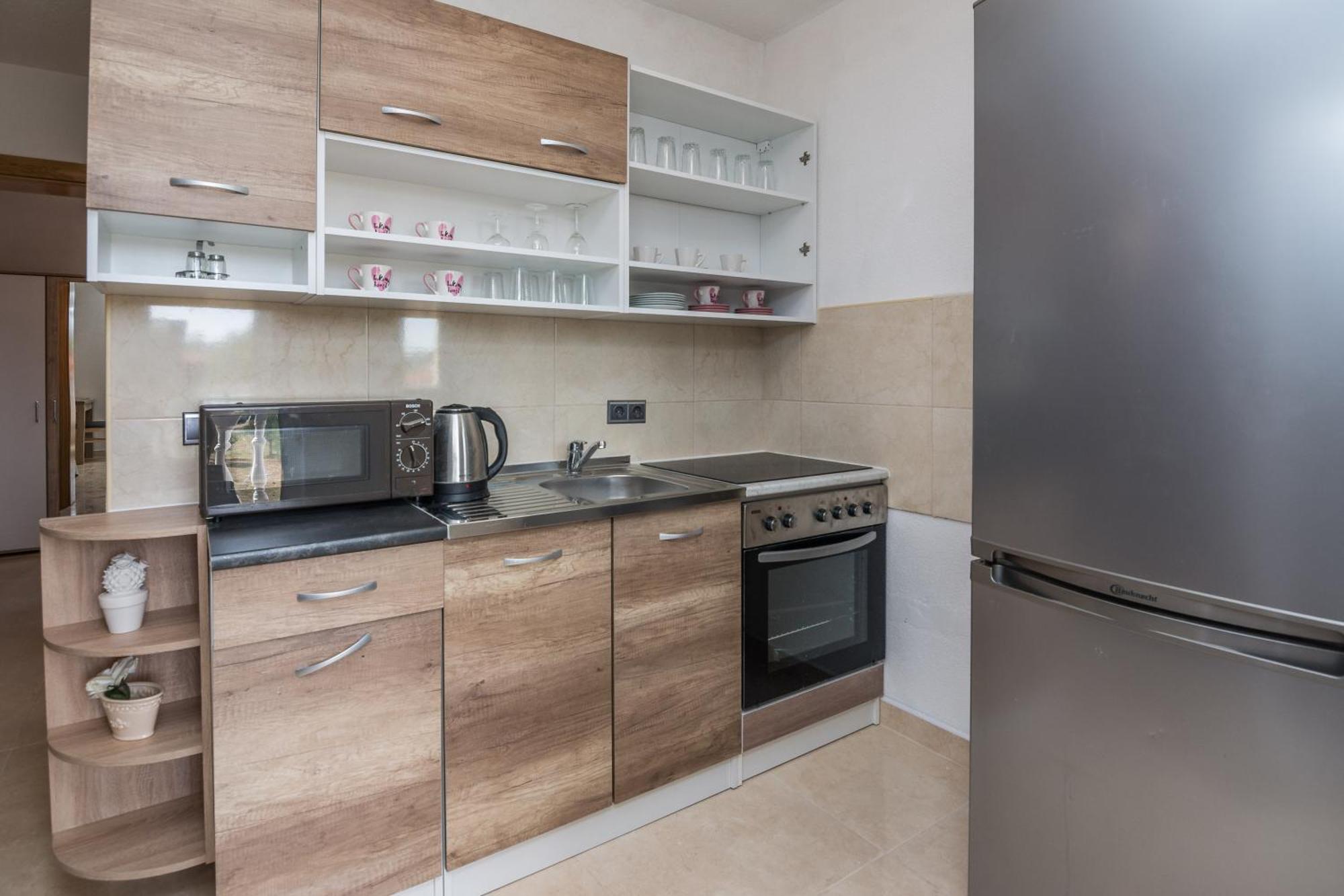 Apartmán Plaza Ab Vir Pokoj fotografie