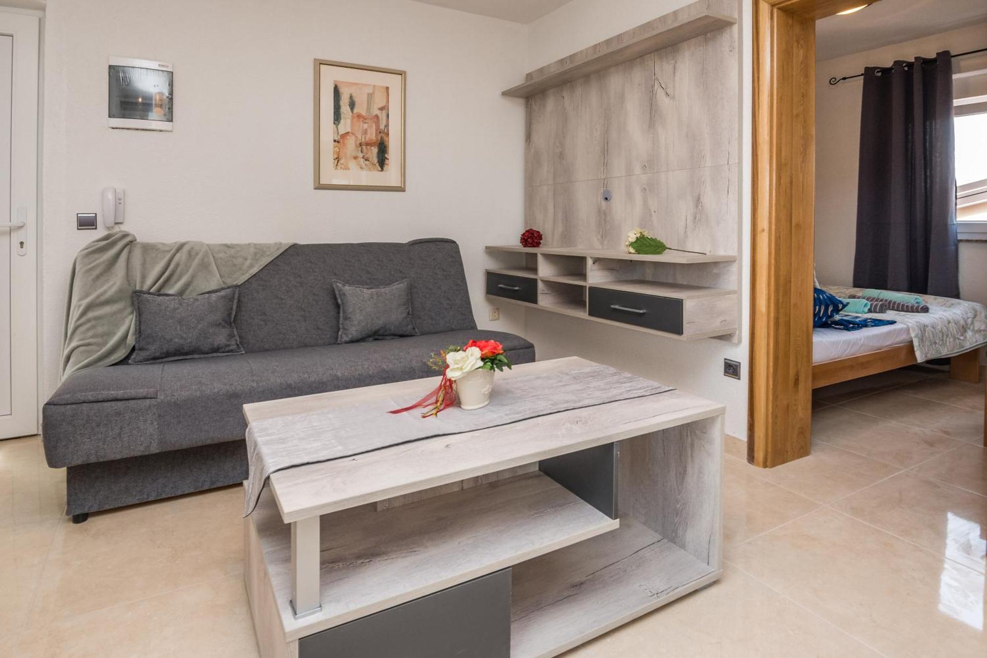 Apartmán Plaza Ab Vir Pokoj fotografie